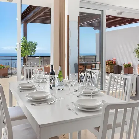 Bentayga Obsidian 公寓